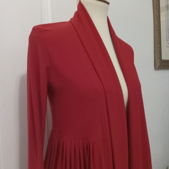 Sharon Max Red Pleated Open Front Cardigan - Picture 4 of 8